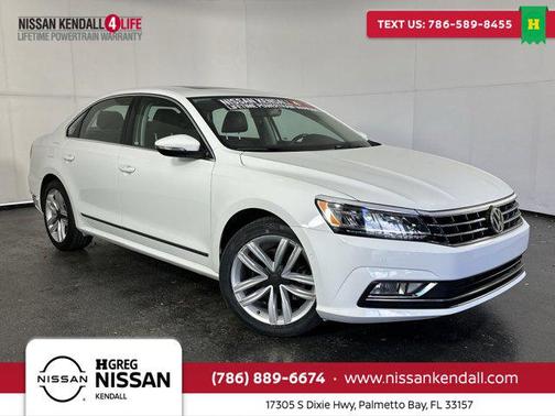 2017 Volkswagen Passat 1.8T SEL Premium