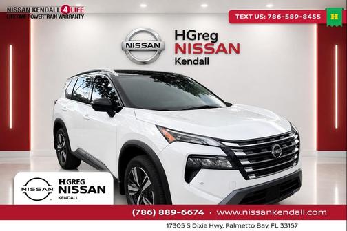Everest White Pearl/Super Black 2024 Nissan Rogue SL