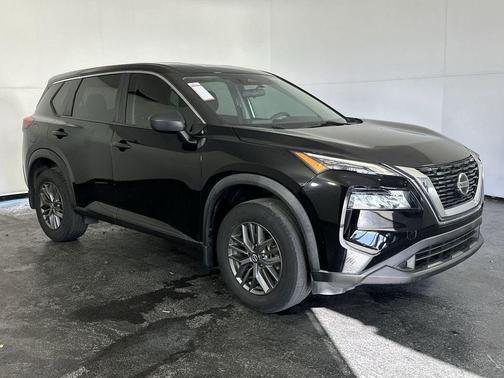 2021 Nissan Rogue S