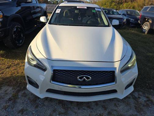 2016 INFINITI Q50 3.0t RED SPORT 400