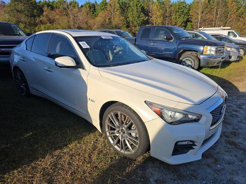 2016 INFINITI Q50 3.0t RED SPORT 400