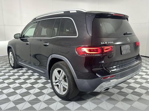 Night Black 2020 Mercedes-Benz GLB 250 Base