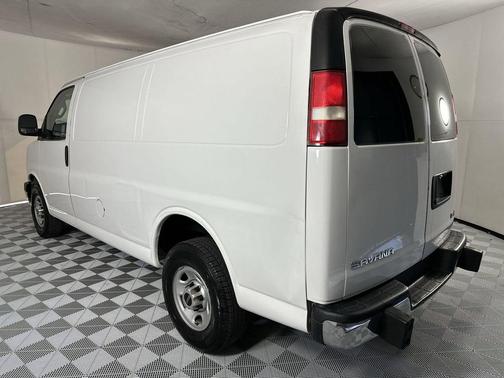 2016 GMC Savana 2500 Work Van