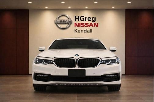 Alpine White 2018 BMW 530e iPerformance