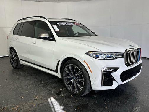 2020 BMW X7 M50i