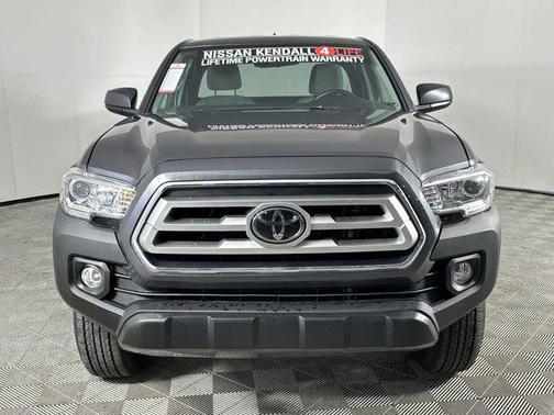 2022 Toyota Tacoma SR