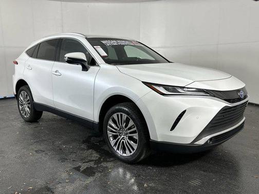 2023 Toyota Venza XLE