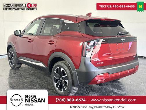 2025 Nissan Kicks SV