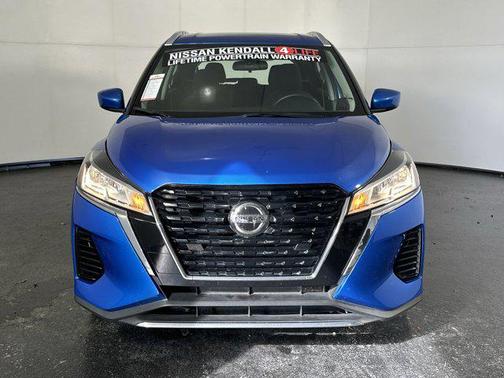 2023 Nissan Kicks SV