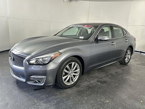 2019 INFINITI Q70 3.7 LUXE