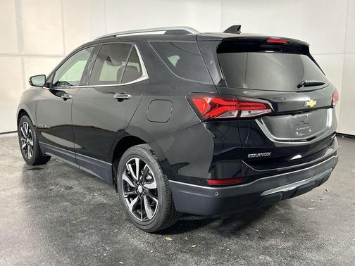 Mosaic Black Metallic 2023 Chevrolet Equinox Premier w/1LZ