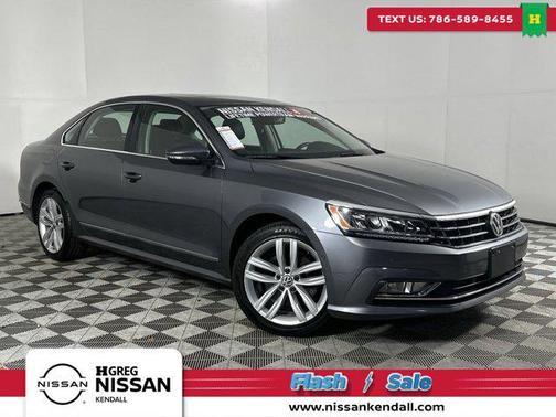 2018 Volkswagen Passat 2.0T SEL Premium