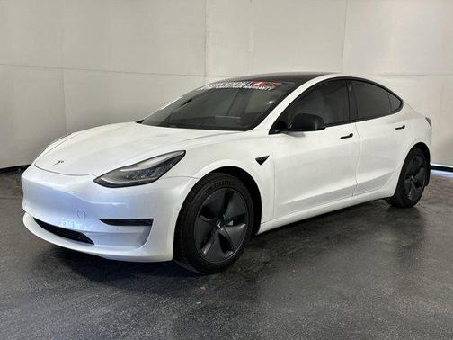 2020 Tesla Model 3 Standard Range