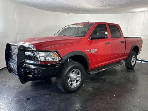 2018 RAM 2500 Tradesman Crew Cab 4x4 6'4' Box
