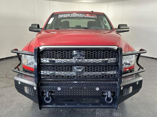 2018 RAM 2500 Tradesman Crew Cab 4x4 6'4' Box