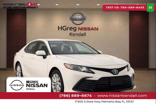 Ice Cap 2023 Toyota Camry LE