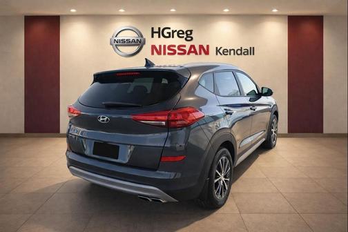 2019 Hyundai TUCSON SE