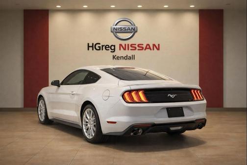 INGOT SILVER METALLIC 2018 Ford Mustang EcoBoost