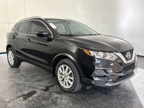 2020 Nissan Rogue Sport SV