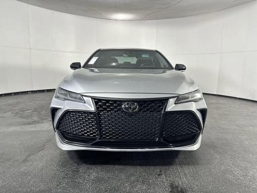 2019 Toyota Avalon Touring