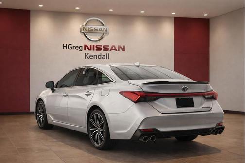 2019 Toyota Avalon Touring