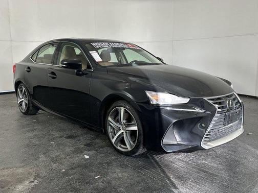 2018 Lexus IS 300 Base