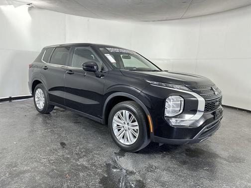 2023 Mitsubishi Outlander ES 2.5 2WD