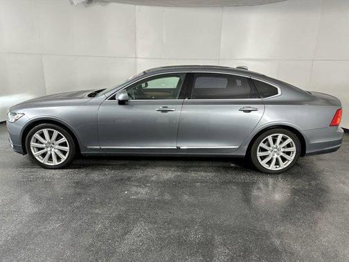 2018 Volvo S90 T6 Inscription