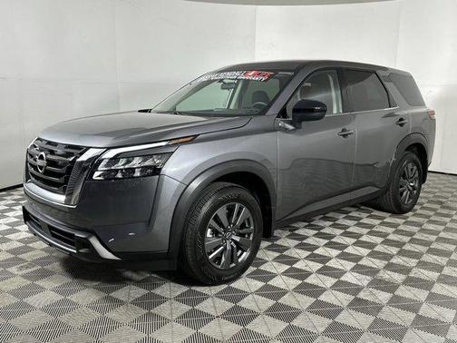 2024 Nissan Pathfinder S FWD