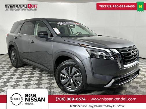 2024 Nissan Pathfinder S FWD
