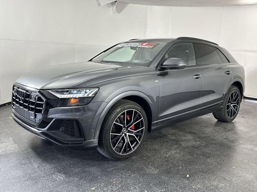 2021 Audi Q8 55 Prestige