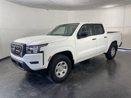2022 Nissan Frontier S