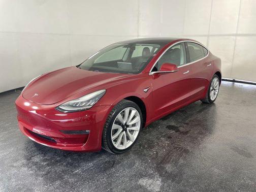 2019 Tesla Model 3 Standard Range