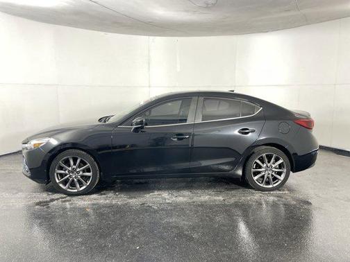 2018 Mazda Mazda3 Grand Touring