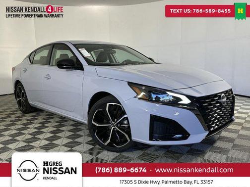 2025 Nissan Altima SR FWD