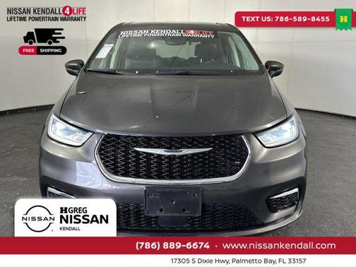 2023 Chrysler Pacifica Touring L