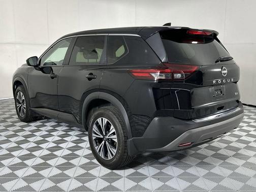 Super Black 2023 Nissan Rogue SV