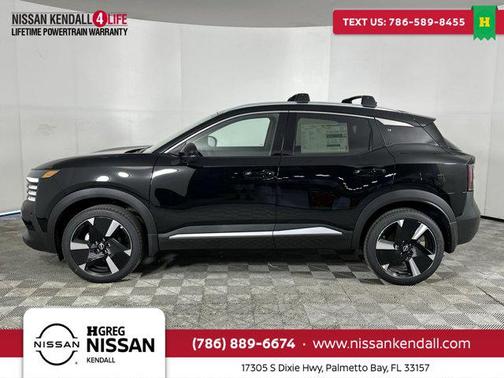 2025 Nissan Kicks SR