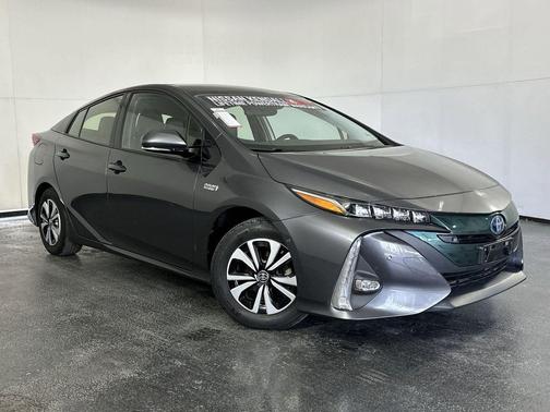2017 Toyota Prius Prime Advanced