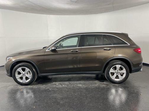 2017 Mercedes-Benz GLC 300 4MATIC