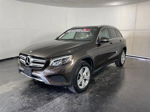 2017 Mercedes-Benz GLC 300 4MATIC