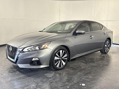 2021 Nissan Altima 2.5 SL