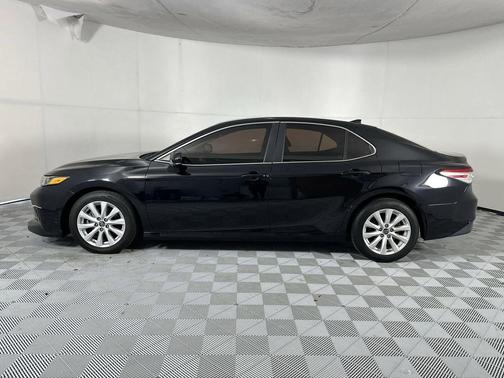 Midnight Black Metallic 2019 Toyota Camry LE