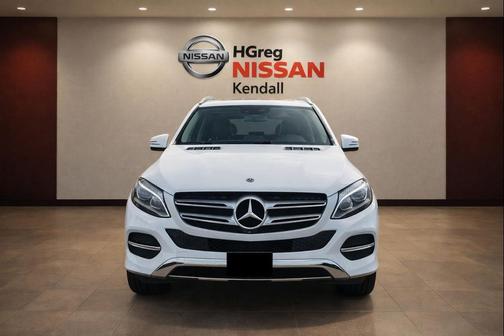 Polar White 2019 Mercedes-Benz GLE 400 Base 4MATIC
