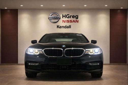 Jet Black 2018 BMW 530e iPerformance