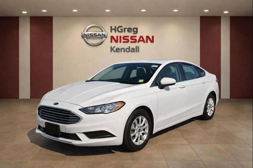 OXFORD WHITE 2018 Ford Fusion S