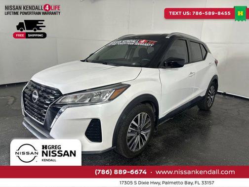 2022 Nissan Kicks SV