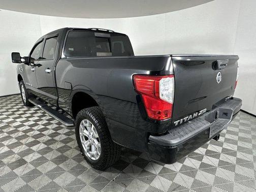 2018 Nissan Titan XD SV