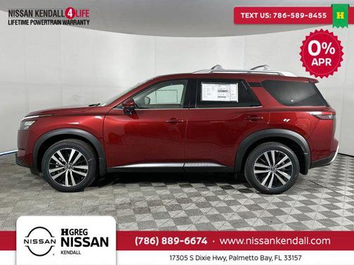 2025 Nissan Pathfinder Platinum FWD