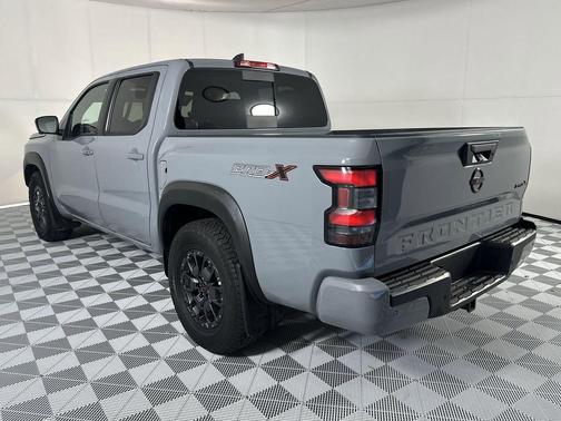 Boulder Gray Pearl 2024 Nissan Frontier PRO-X